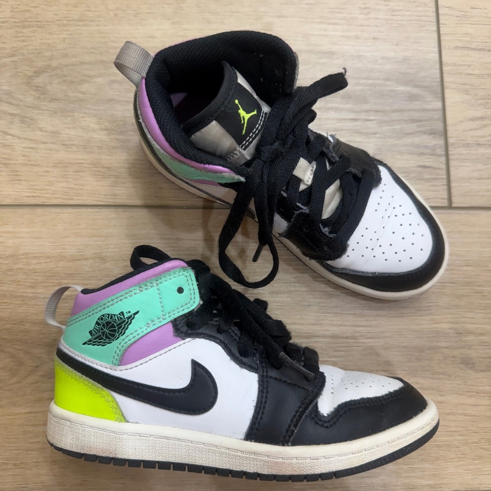 Air Jordan 1 Mid SE Kids White Black Aurora Green Opti Yellow Shoes Sneakers 13C